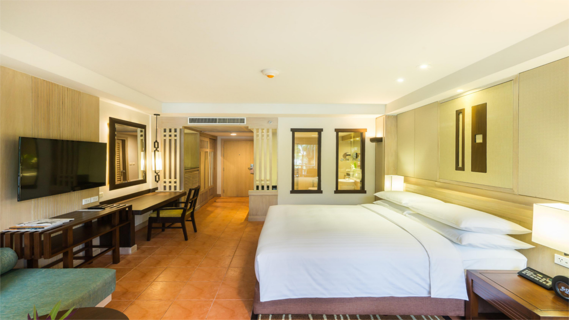 Phuket Marriott Resort and Spa Merlin Beach